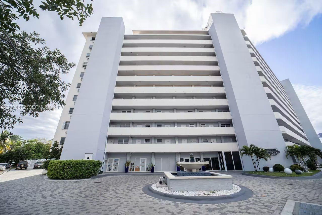 7904 West Dr, Unit 1016, North Bay Village, FL 33141 Photo