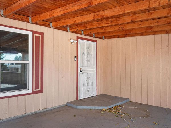 805 10th Avenue NW, Rio Rancho, NM 87144