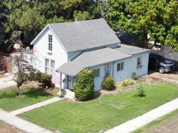 322 E 1st St., Emmett, ID 83617