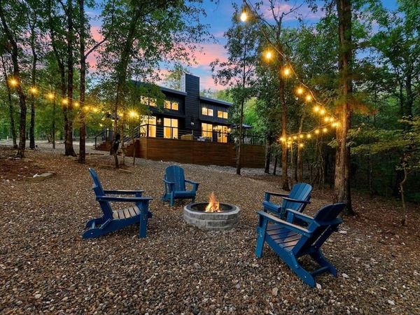 639 Woodland Hills Trail, Broken Bow, OK 74728