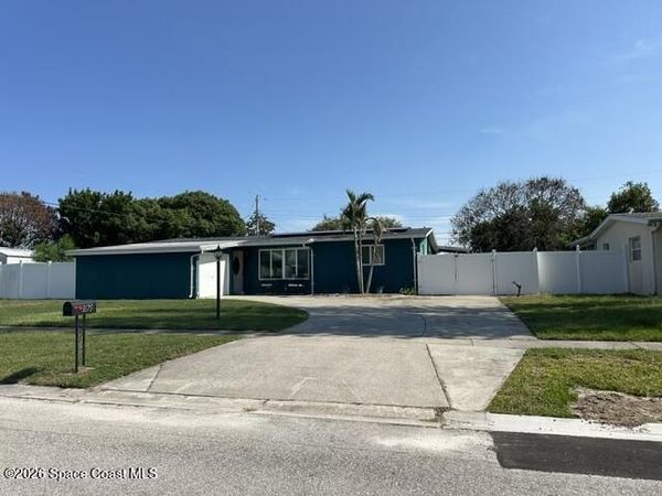 1675 Pontiac Circle S , Melbourne, FL 32935