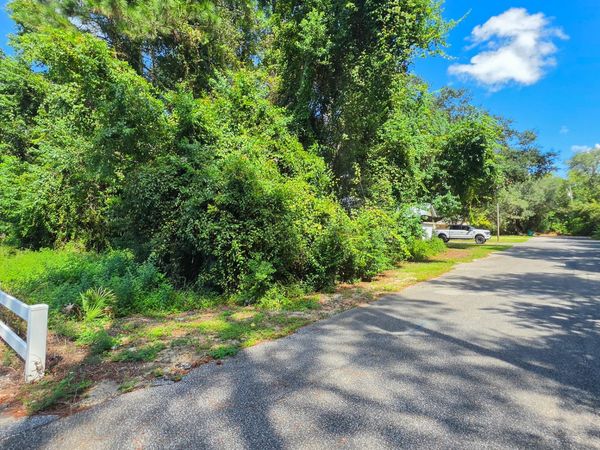 0 Pinetree Road, Mary Esther, FL 32569