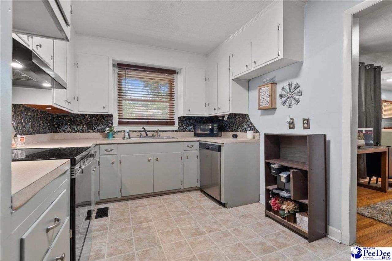 2346 Brookgreen Road Photo 13