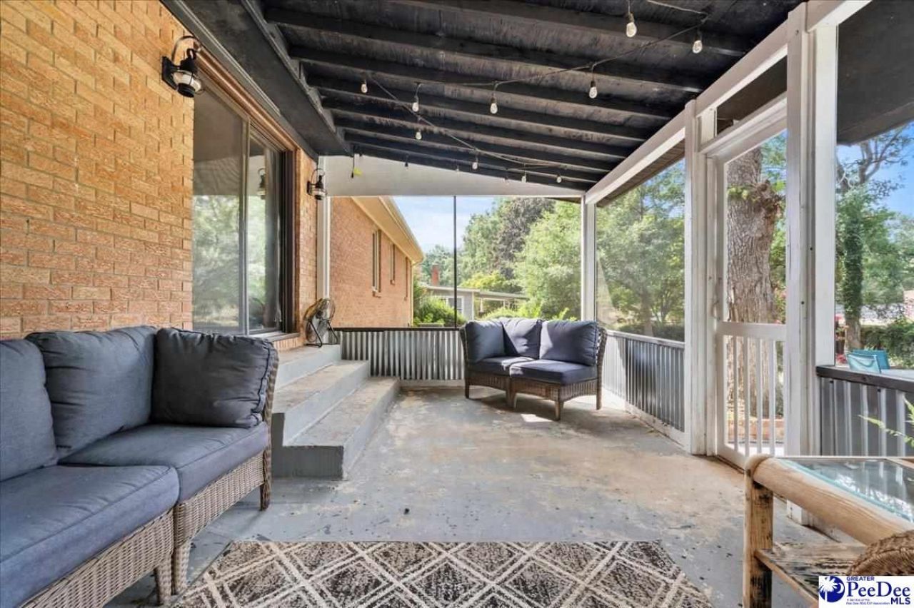 2346 Brookgreen Road Photo 32