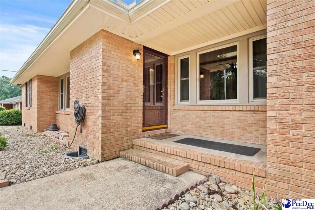 2346 Brookgreen Road Photo 4