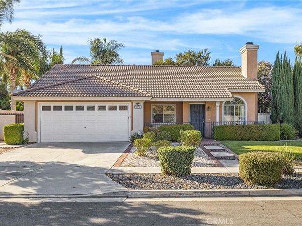 1078 Cornerstone Way, Corona, CA 92878