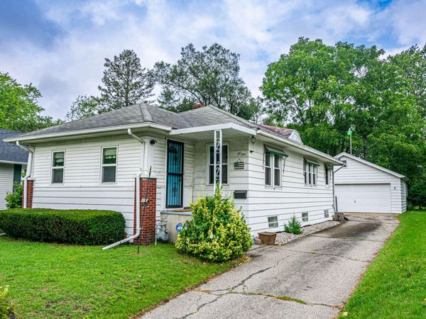 90 W Kingman Avenue, Battle Creek, MI 49014