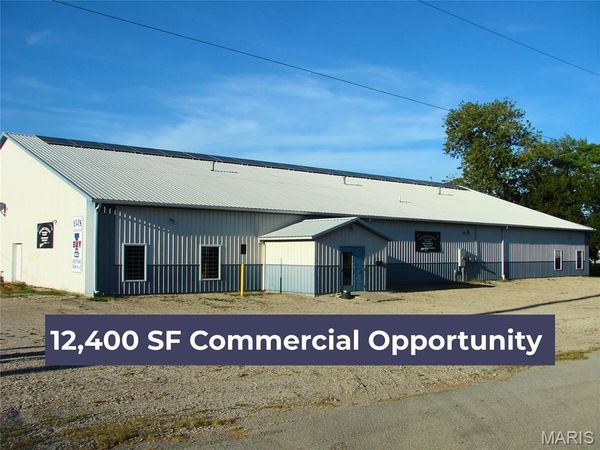 311 W Saint John Street , Litchfield, IL 62056