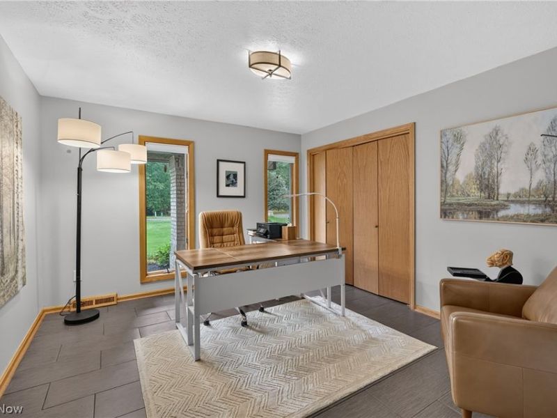 180 Huntington Trail, Cortland, OH 44410 Photo 30