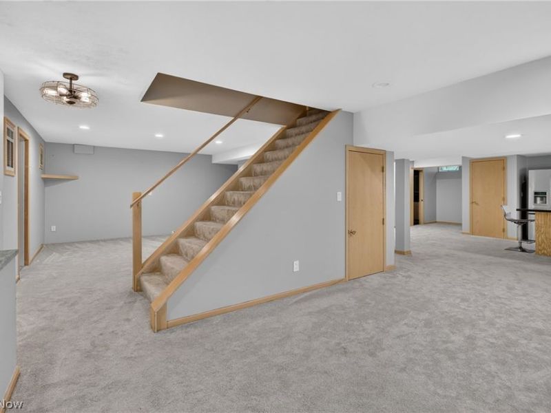 180 Huntington Trail, Cortland, OH 44410 Photo 38