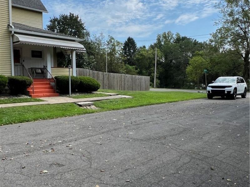 108 Thomas Street, East Palestine, OH 44413 Photo 33