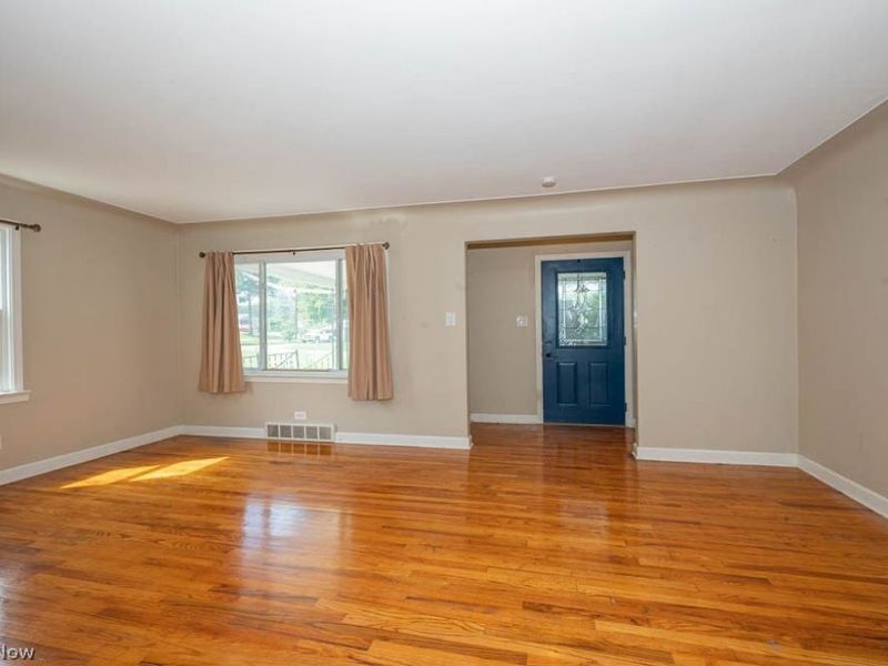153 Marcia Drive, Austintown, OH 44515 Photo 4