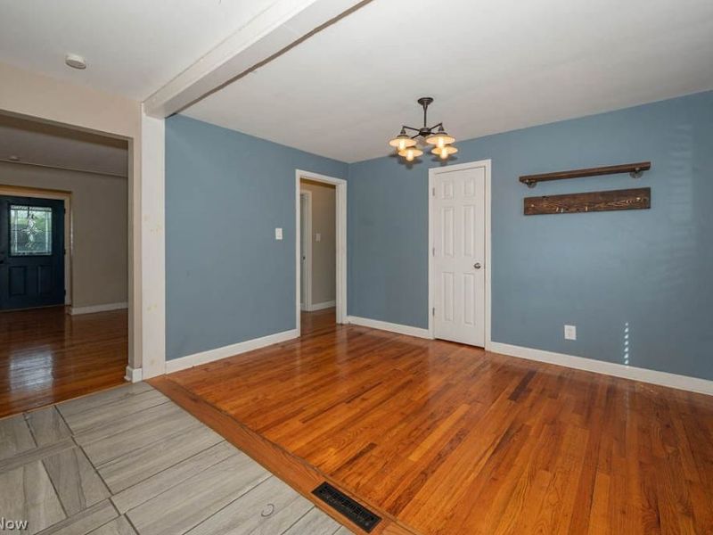 153 Marcia Drive, Austintown, OH 44515 Photo 7