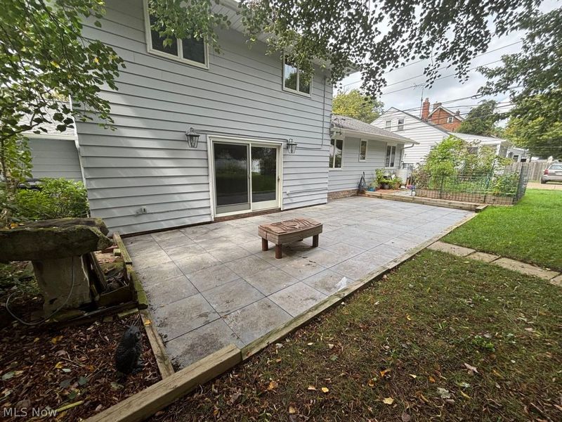 911 Roland Road , Lyndhurst, OH 44124 Photo 20