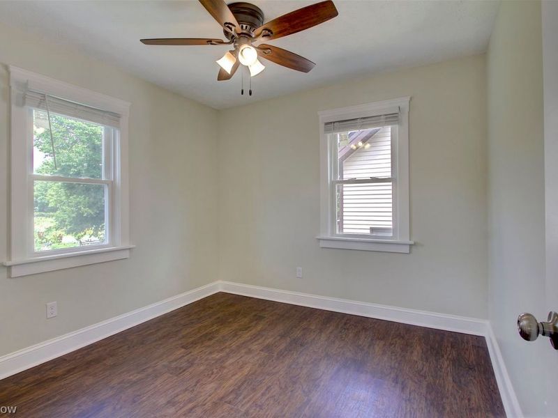 4514 Broadale Road, Cleveland, OH 44109 Photo 22