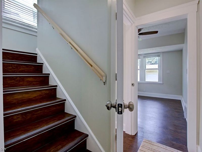 4514 Broadale Road, Cleveland, OH 44109 Photo 27