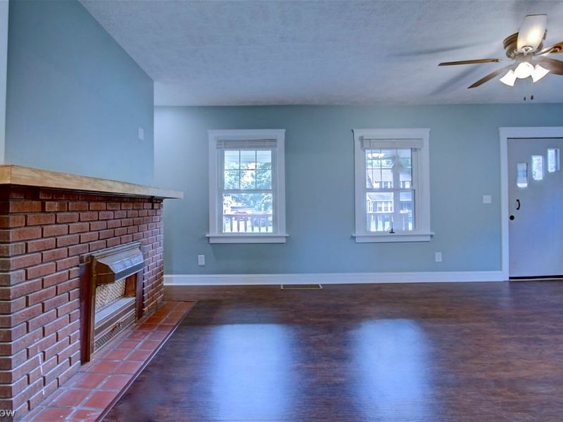 4514 Broadale Road, Cleveland, OH 44109 Photo 5