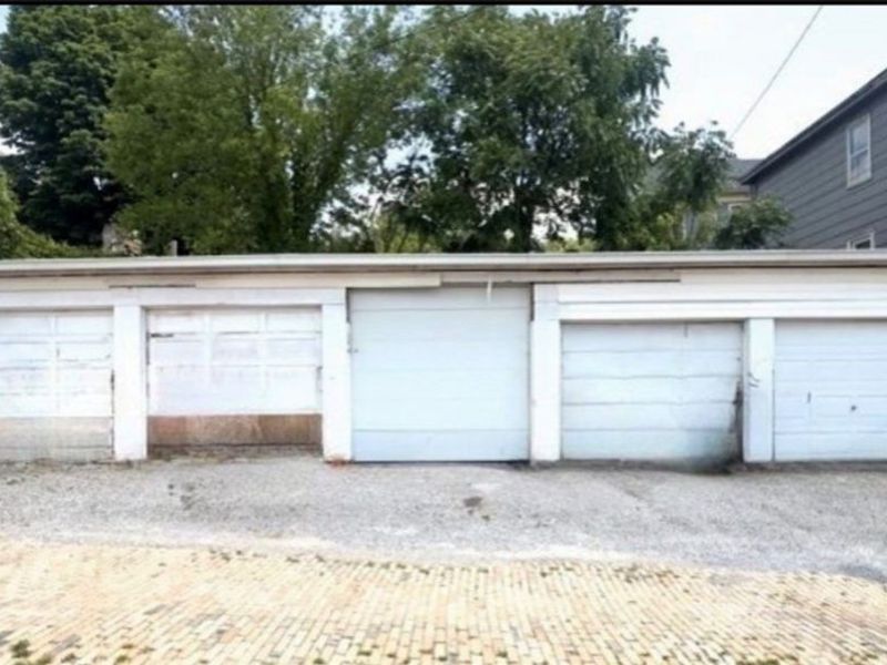 422 Grove Alley, East Liverpool, OH 43920 Photo 1
