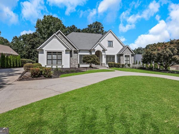 6815 Sunbriar Drive, Cumming, GA 30040
