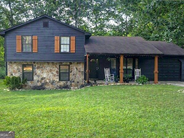 1961 Woodlot Trail, Lithonia, GA 30058