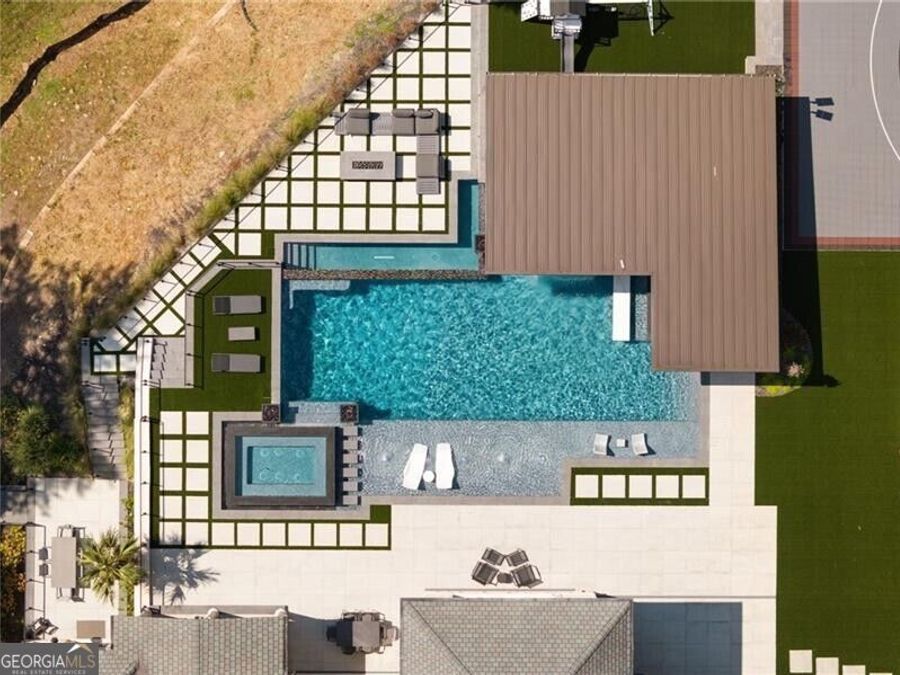 Property Image 110