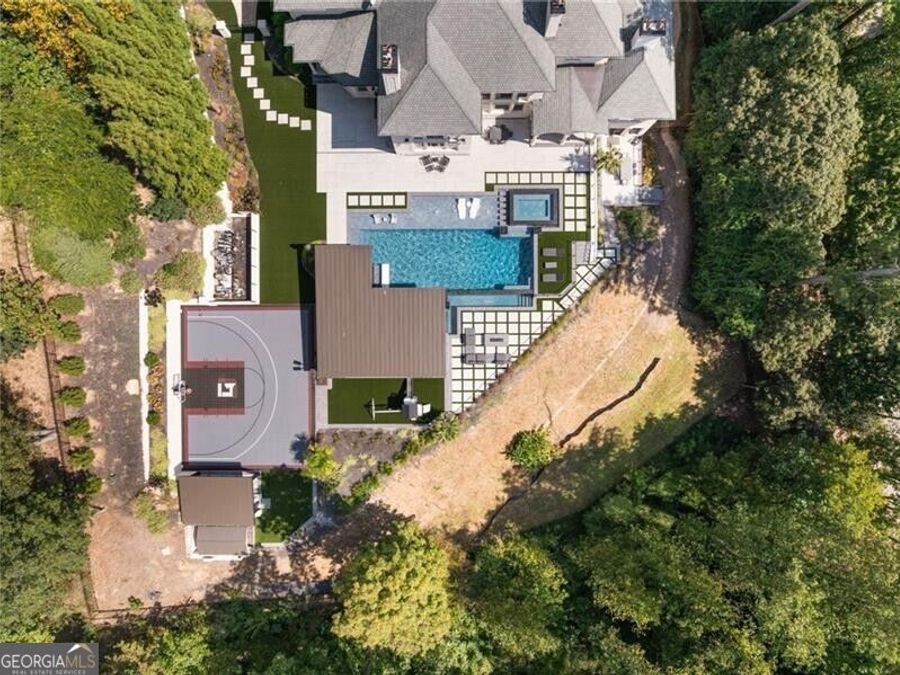Property Image 111