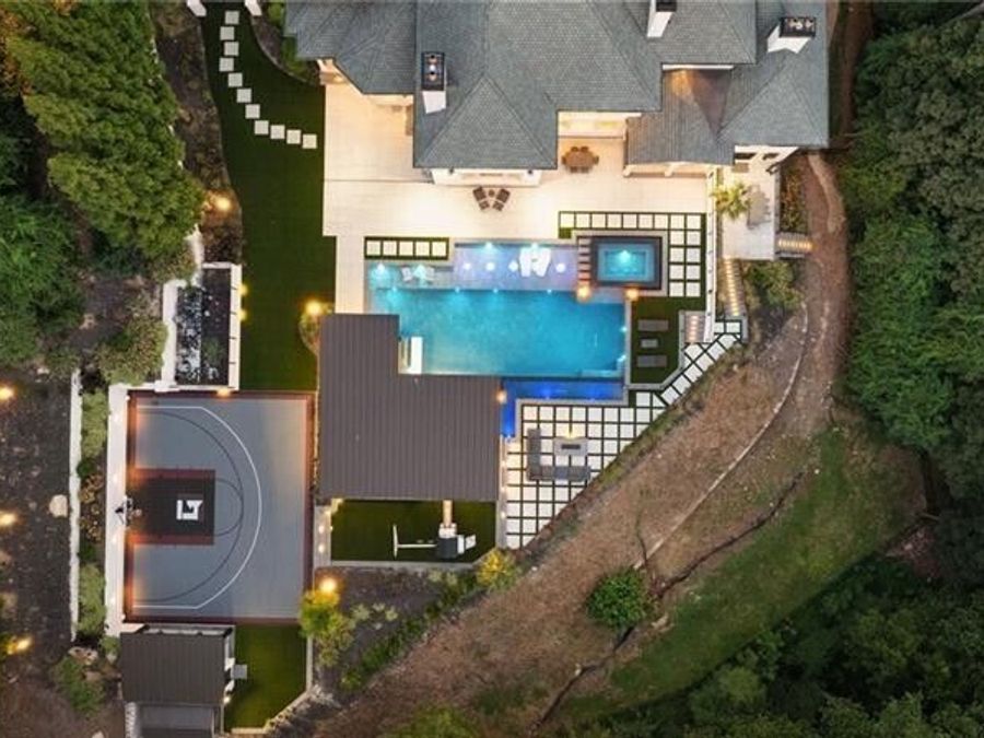 Property Image 4