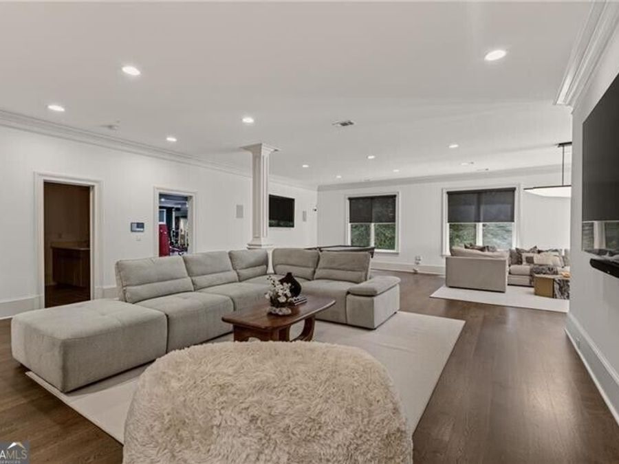 Property Image 80