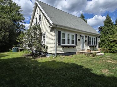 908 Hancock St., Abington, MA 02351