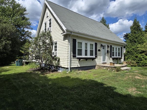 908 Hancock St., Abington, MA 02351