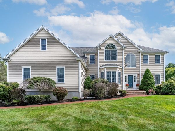 16 Ridgeview Lane, Mansfield, MA 02048