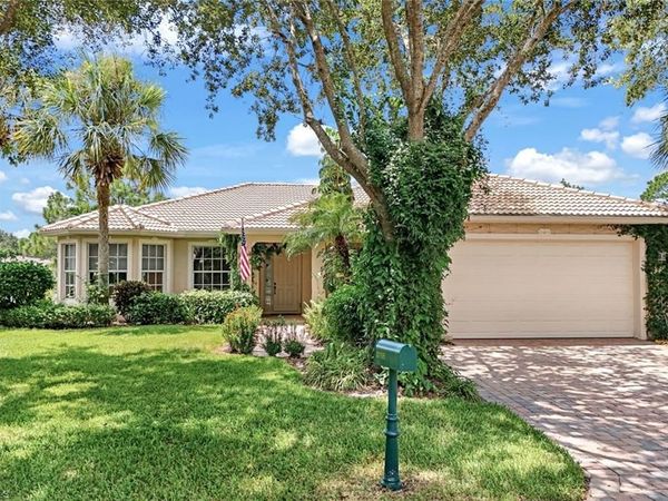3768 Baldwin LN , NAPLES, FL 34116