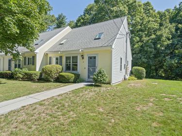 8 Schofield Rd, Unit 8, Kingston, MA 02364