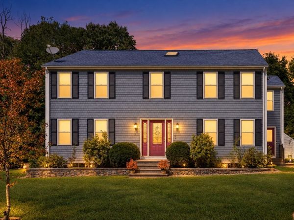 7 Eagle Rock Dr, Millville, MA 01529