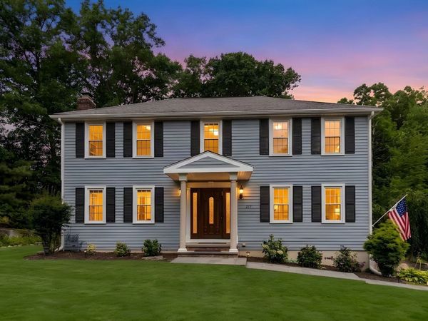 271 Cliff Drive, North Attleboro, MA 02760