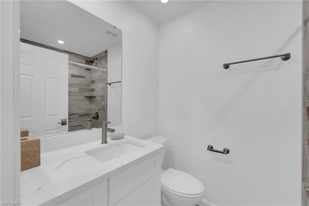 5584 Buring Ct , Fort Myers, FL 33919 Photo