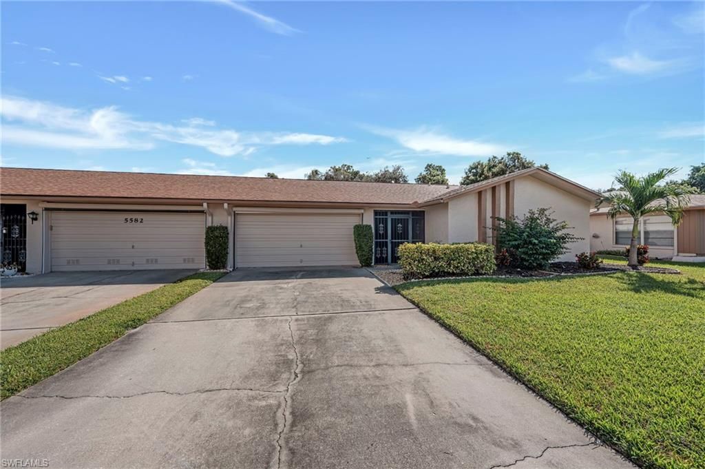 5584 Buring Ct , Fort Myers, FL 33919 Photo