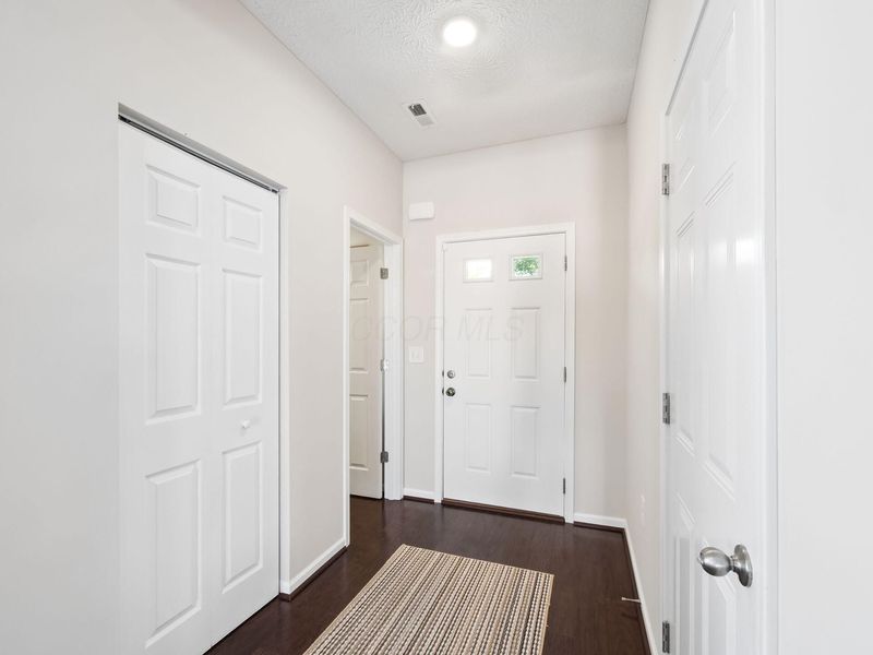 2849 Sussex Place Drive, Grove City, OH 43123 Photo 6