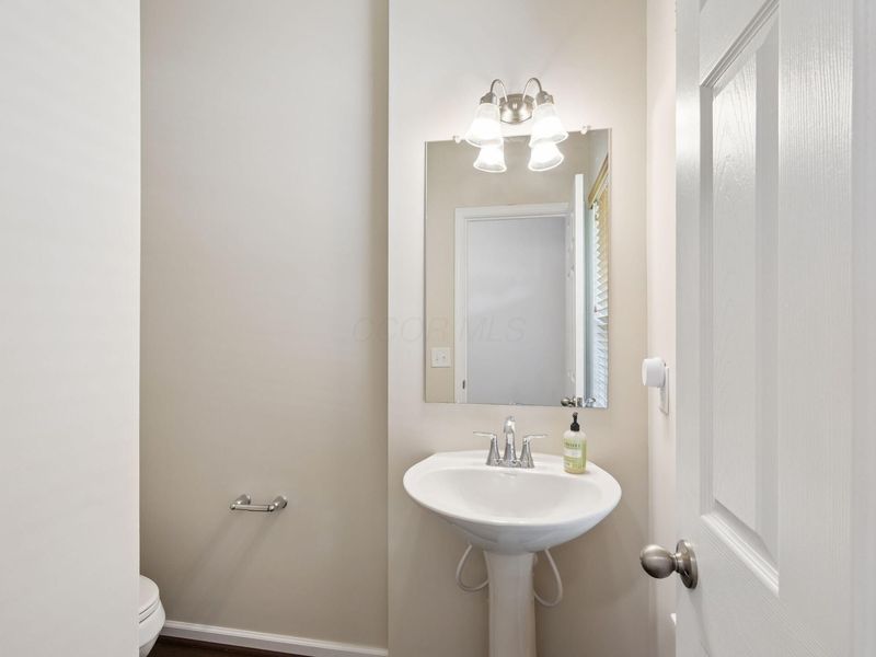 2849 Sussex Place Drive, Grove City, OH 43123 Photo 8