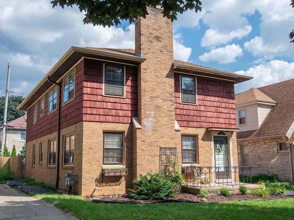 2822 N 70th STREET, Unit 2824, Milwaukee, WI 53210