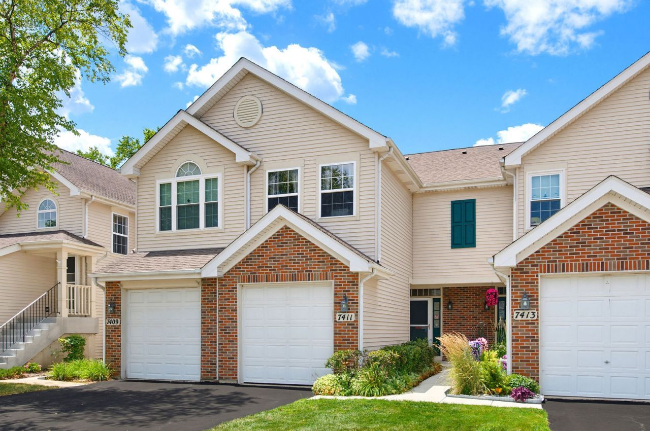 7411 Grandview Court , Carpentersville, IL 60110