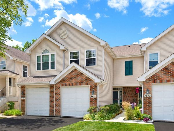 7411 Grandview Court , Carpentersville, IL 60110