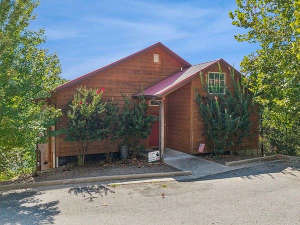 50 Dripping Springs Point , Eucha, OK 74342