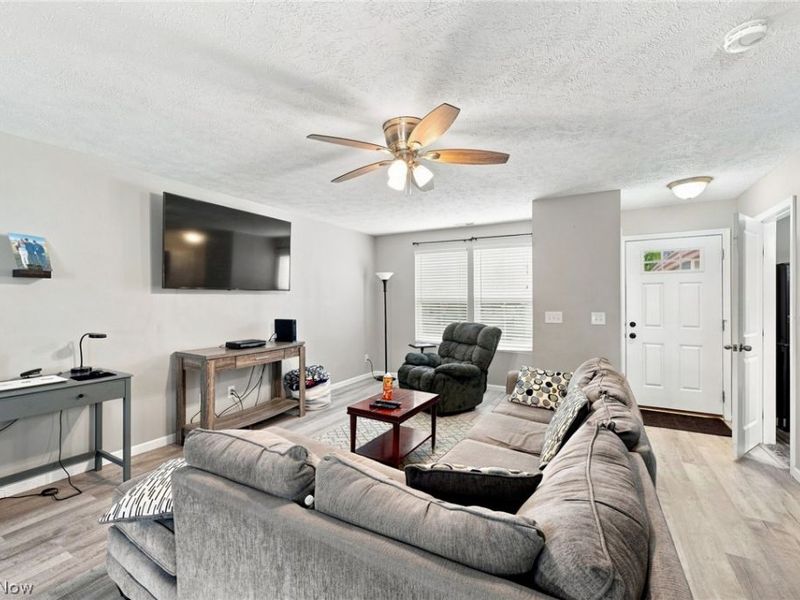 220 Emily Drive, Madison, OH 44057 Photo 5