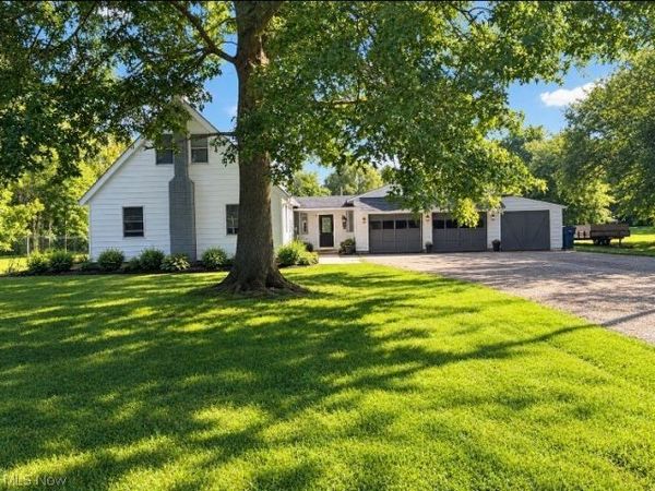 10484 Knowlton Road, Garrettsville, OH 44231