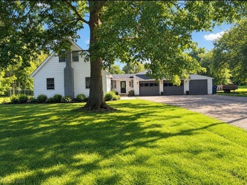 10484 Knowlton Road, Garrettsville, OH 44231 Photo 1