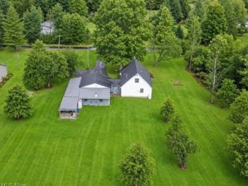 10484 Knowlton Road, Garrettsville, OH 44231 Photo 3