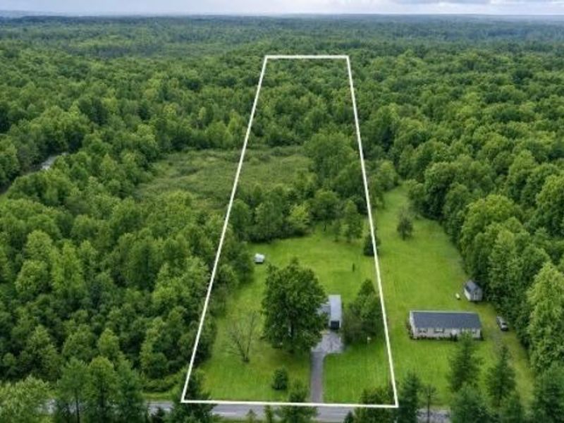 10484 Knowlton Road, Garrettsville, OH 44231 Photo 4