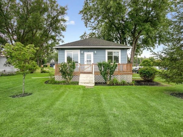 305 W Harrison Street, Mentone, IN 46539