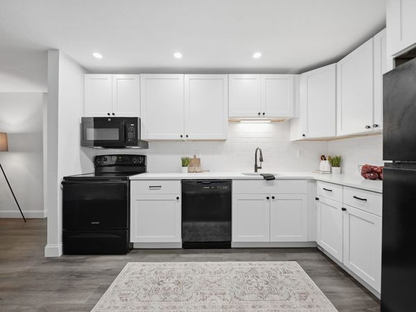 152 Capitol Hill Drive, Unit #L, Londonderry, NH 03053